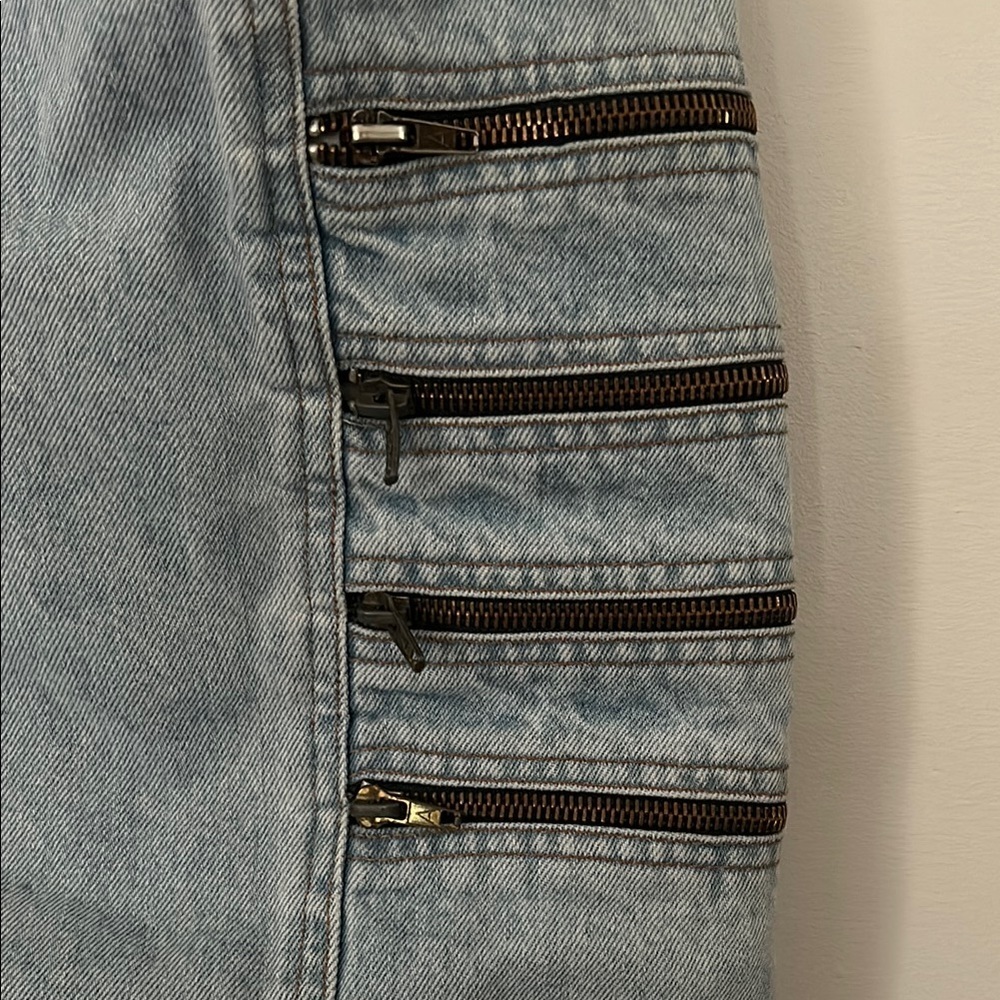 Santana light blue Denim Skirt with Zipper Accents - Picture 2 of 4